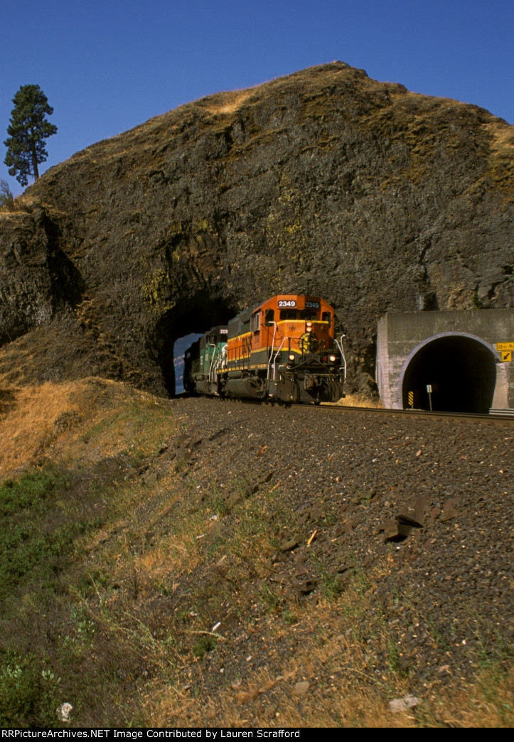 BNSF 2349 E/B